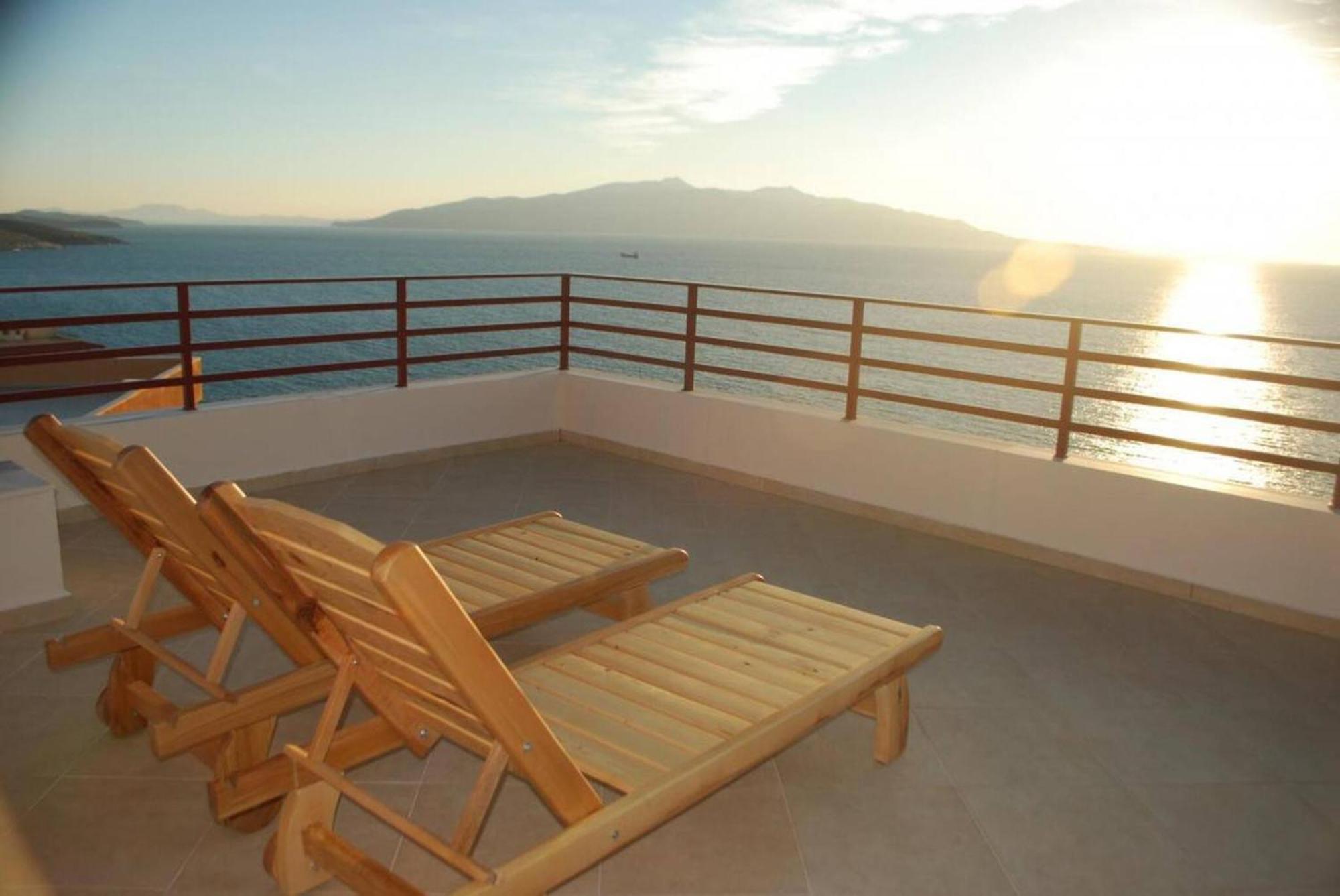 Sunset Penthouse Apartment Sarande Ngoại thất bức ảnh