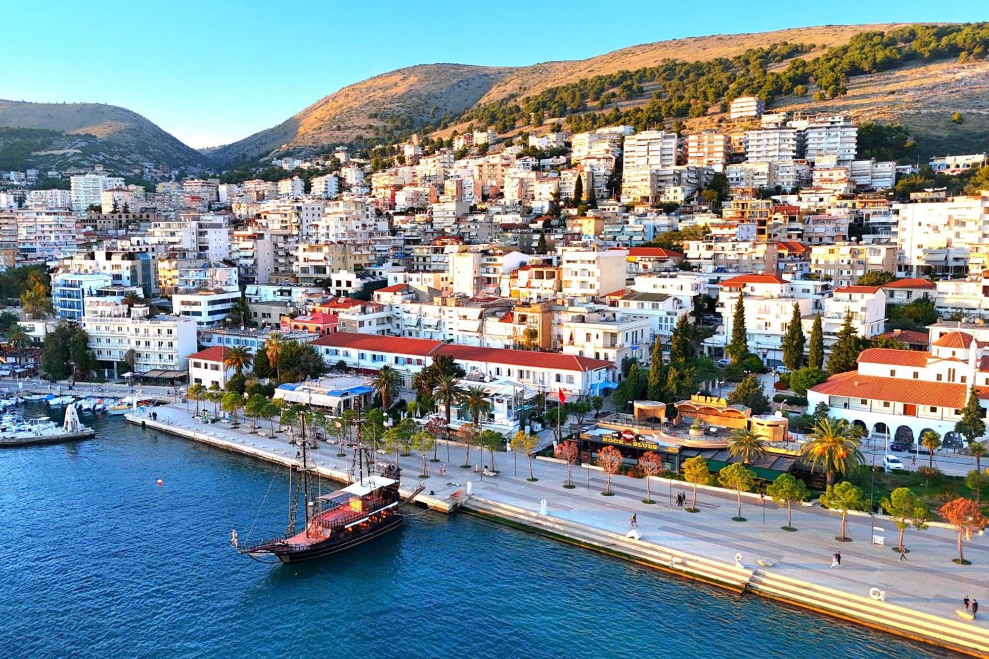 Sunset Penthouse Apartment Sarande Ngoại thất bức ảnh