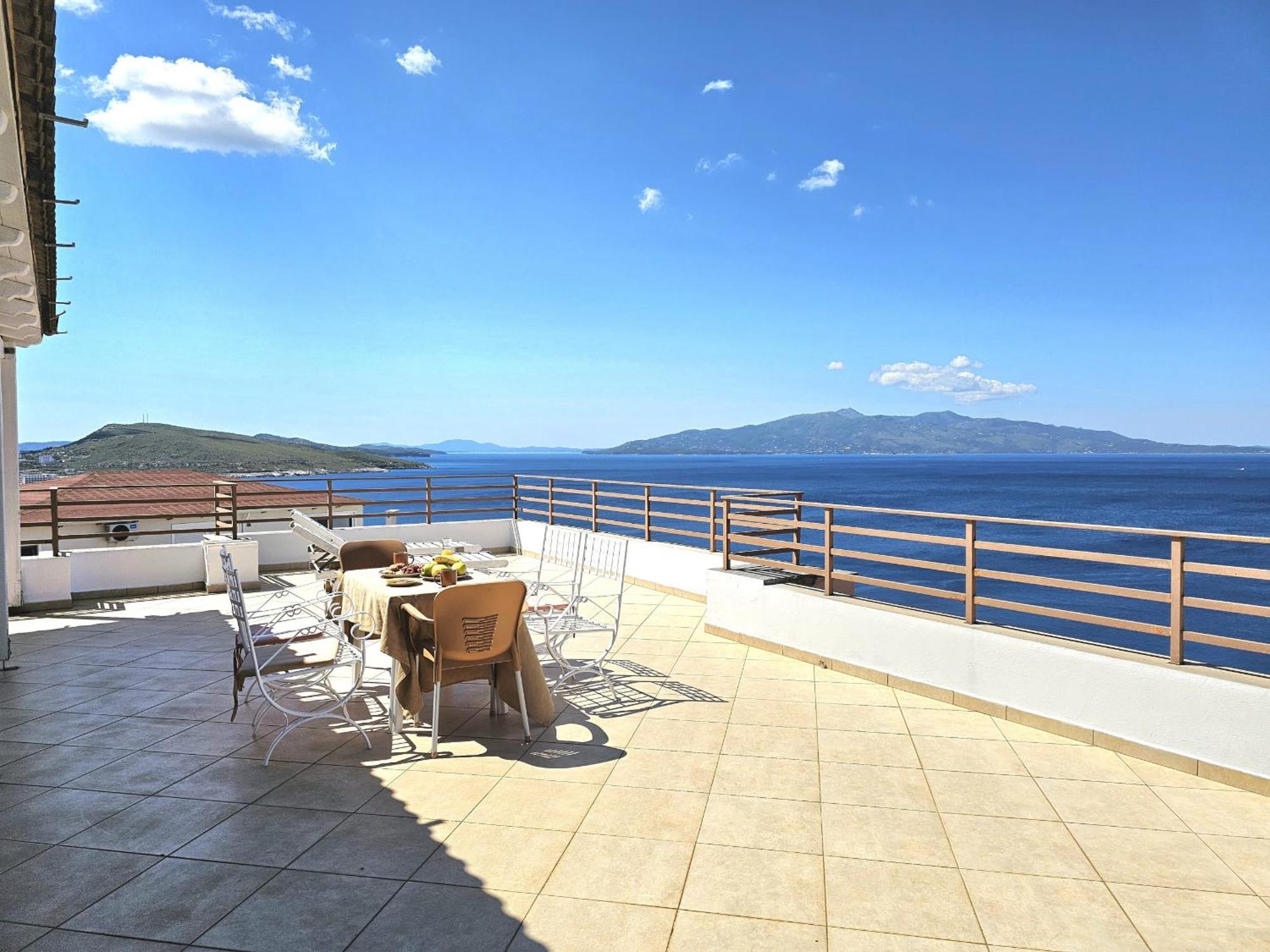 Sunset Penthouse Apartment Sarande Ngoại thất bức ảnh