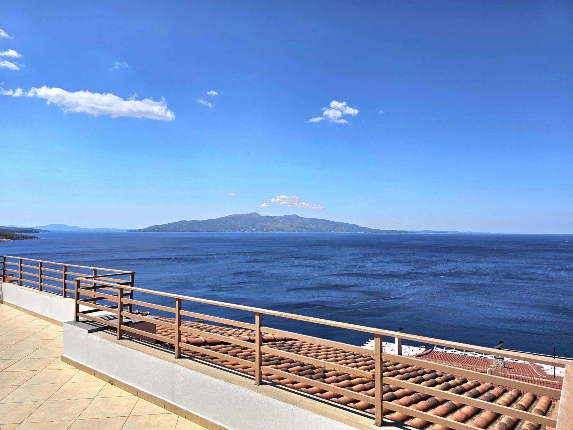 Sunset Penthouse Apartment Sarande Ngoại thất bức ảnh